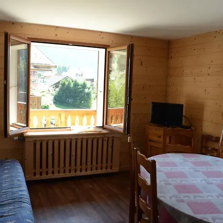 4 Pieces, 8 Pers, Centre Chatel, Balcon Expose Sud/est, Garage, A 500m Des Remontees - Fr-1-676-97 Chatel