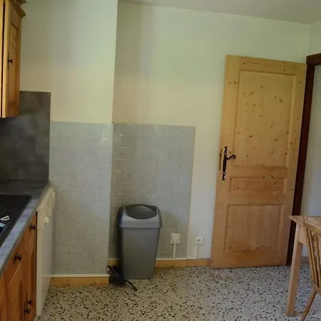 4 Pieces, 8 Pers, Centre Chatel, Balcon Expose Sud/est, Garage, A 500m Des Remontees - Fr-1-676-97 Apartment